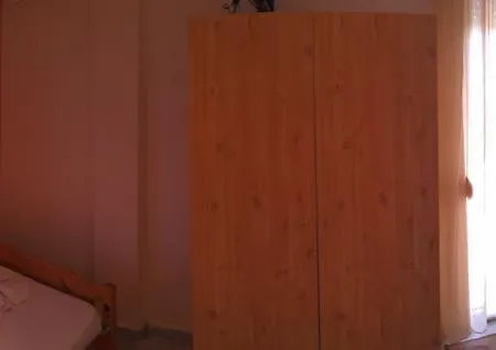 Avra