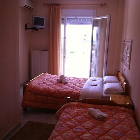 Hotel Avra