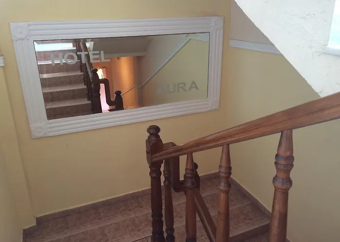 Hotel Avra *