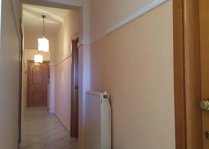 Hotel Avra