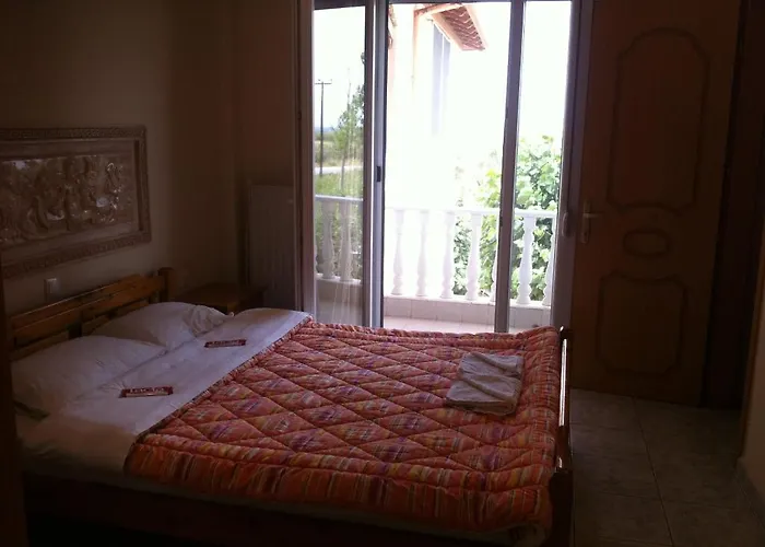 Hotel Avra